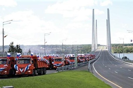 В Череповце на 3 года раньше срока открыт Архангельский мост через реку Шексну